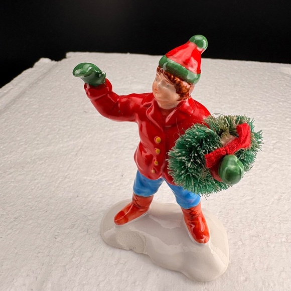 Department 56 Snow Village Wreaths for Sale - 4 pieces - Picture 7 of 16